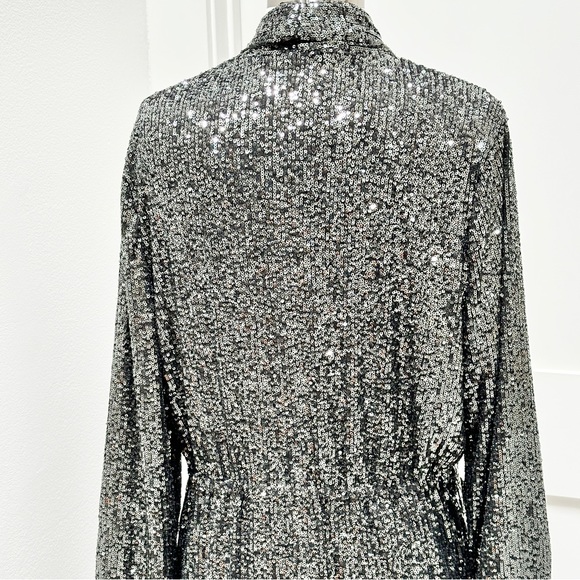 STEVE MADDEN Show Stopper Sequin Duster in Small - Picture 10 of 16